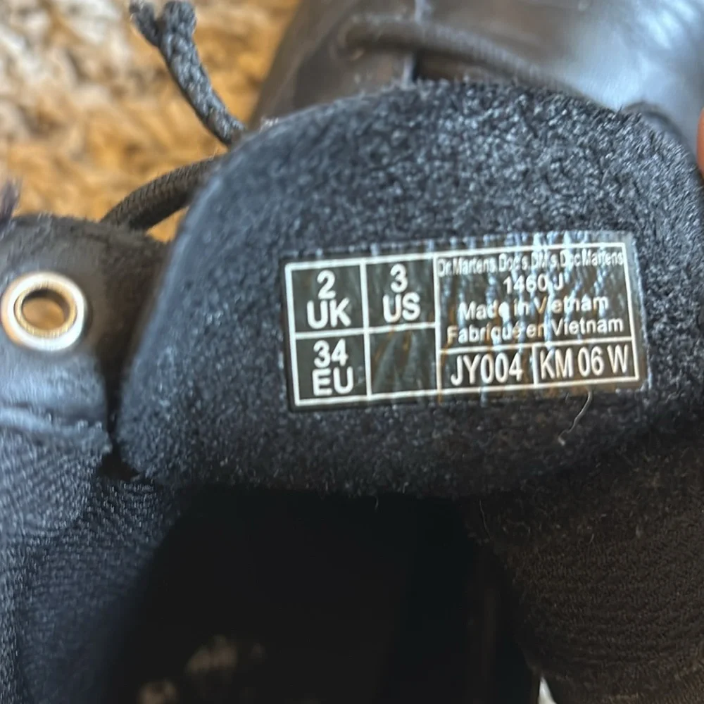 Dr Martens Kids Black Leather‎ Lace Boots Size 3